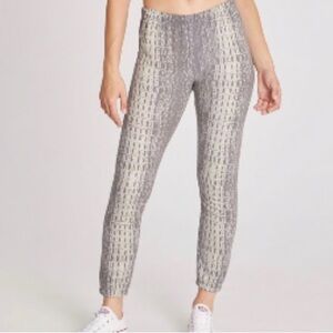 WILDFOX Alligator Knox Wetland Joggers | medium